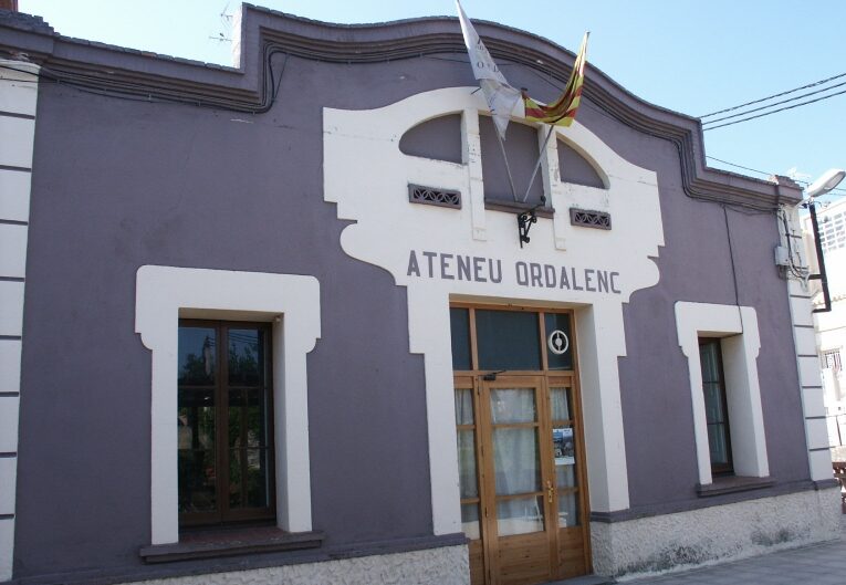 Donem la benvinguda a l’Ateneu Ordalenc, la Societat Recreativa Las Vegas i la Societat Coral la Badalonense