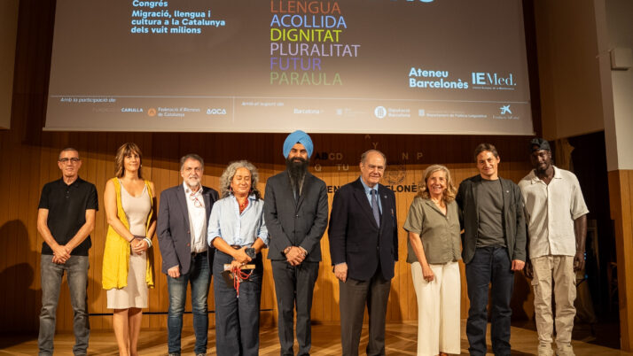 Contra l’ascens de la xenofòbia i el descens de l’ús del català: Migraccions, el català com eina d’inclusió dels nouvinguts