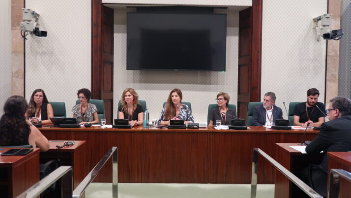 La Federació d’Ateneus de Catalunya reivindica al Parlament el paper de l’associacionisme cultural en la futura Llei de Drets Culturals